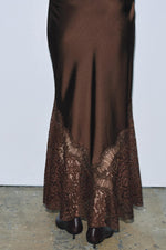 KV Skirt