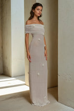 Pretty day dress