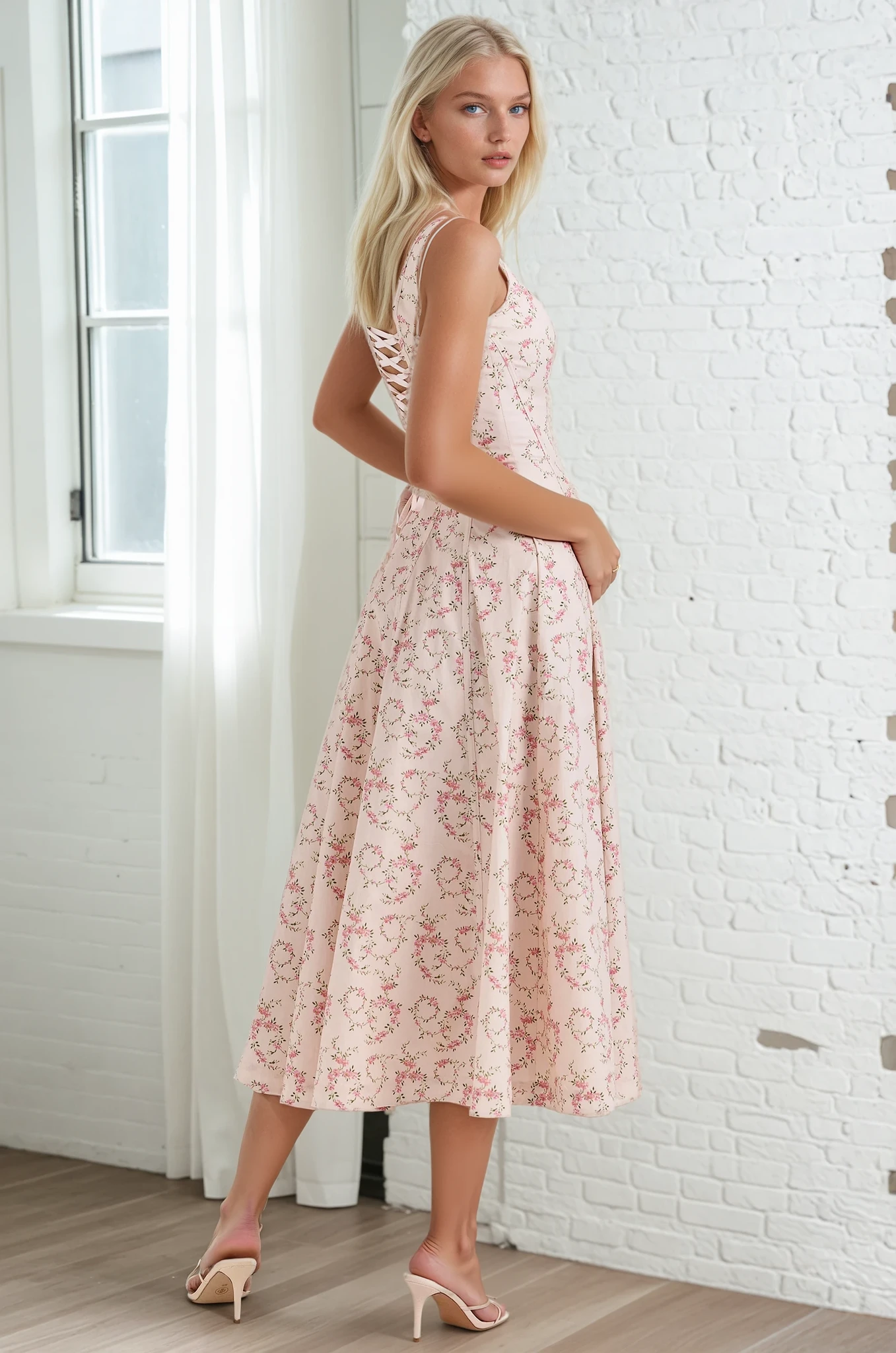 Jolie Dress